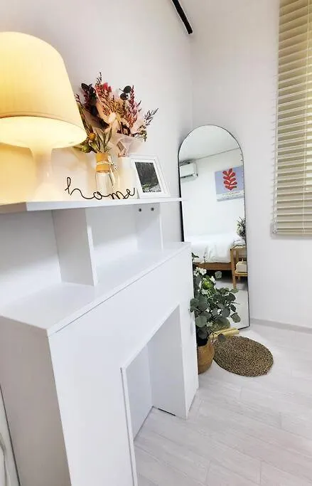 홍대 # Stay H101 Σεούλ Νότια Κορέα